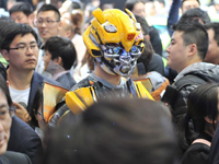 ������������չ��Ļ “��Ʒ�”�����˺�