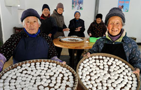 �������˱�����ζ�Ů��