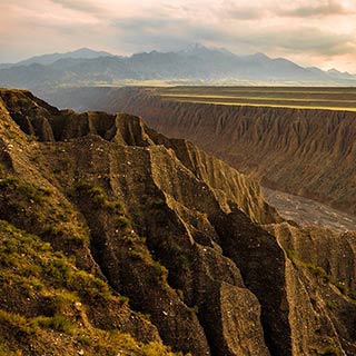 ��ɽ�Ӵ�Ͽ�� ��Ȼ��������[��ͼ]