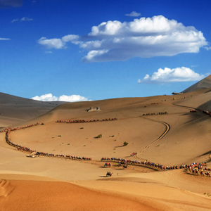 �ػ���ɳɽ ��Խʱ���ɳĮ[��ͼ]