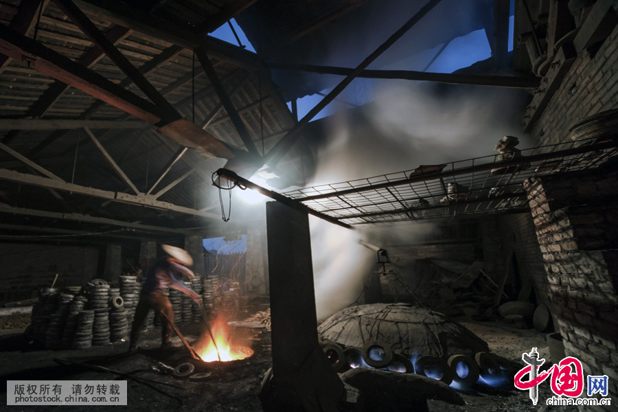  ����ɰ�����Ĵ�ʡ�Ű���������������ųǴ�ĺ��崫ͳ���չ��գ���ԭʼ���ӵ��ֹ��������в�Ʒ���¡����ء����ظ������ԣ�2008�꣬����ɰ�����ƹ��ձ���Ϊ���Ҽ��������Ļ��Ų���ͼΪ�峿�����Ƴ��䡣