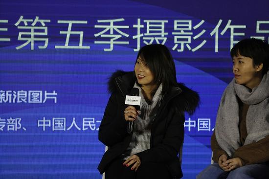 就职于欧新社的导师陶慧秧分享了她对评判摄影作品好坏的看法。